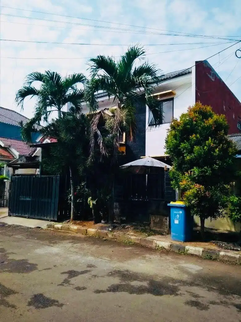 Dijual Rumah 2.5Lantai Di Permata Pamulang