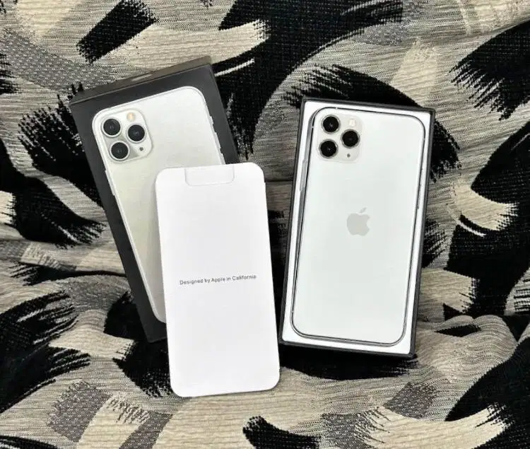 Iphone 11 Pro 64gb silver nominus fullset