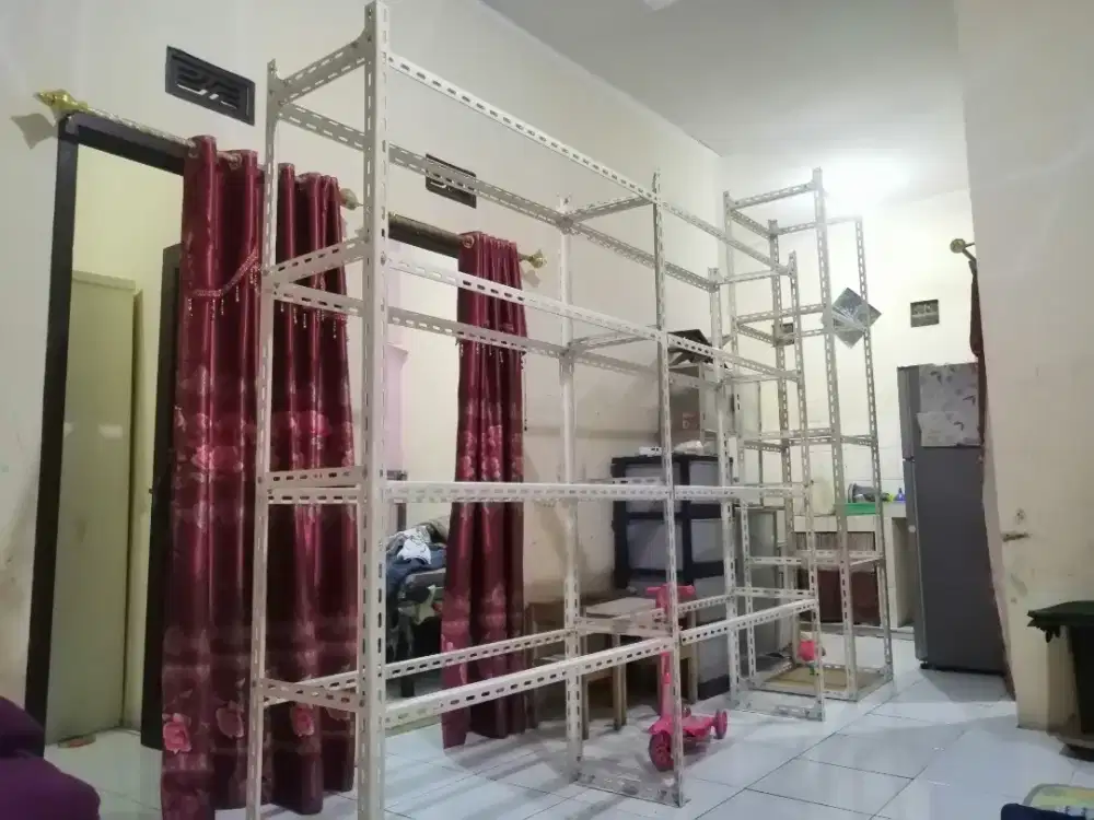 RAM RAK BESI SIKU LUBANG 4 SUSUN KOKOH DI JUAL MURAH