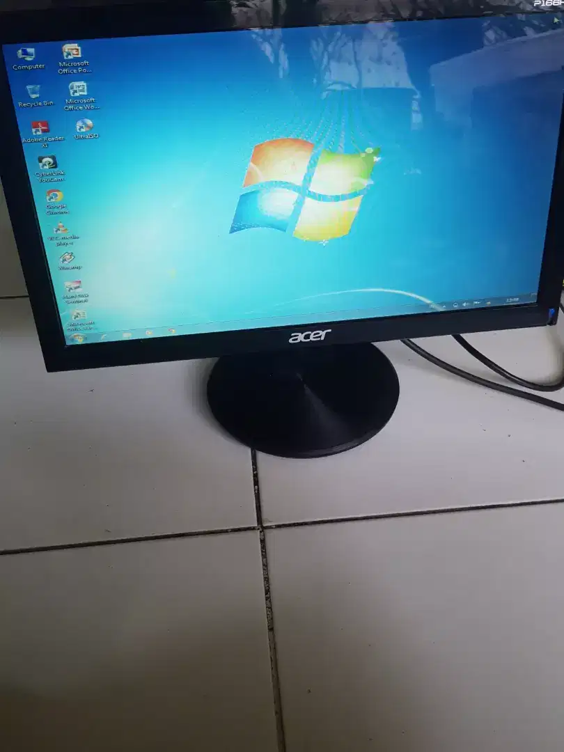 Led acer 16 inc minus