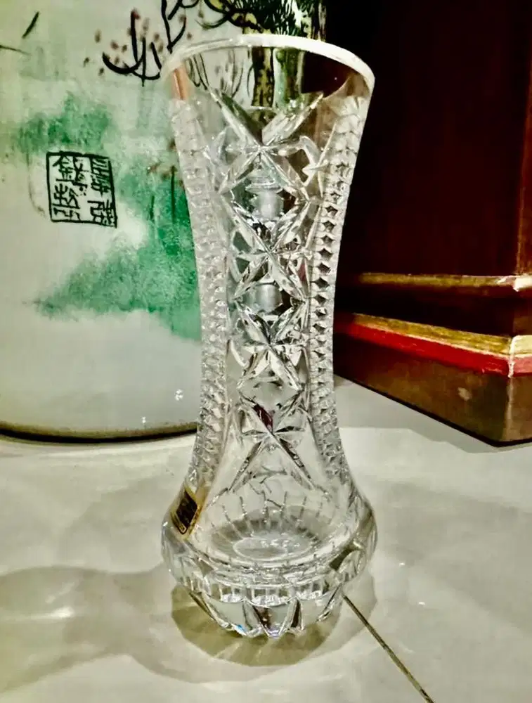 Kristal German Vas Bunga Mulus dan Cantik
