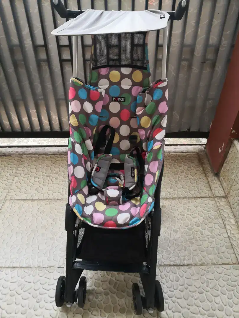 Stroller cocolatte pockit bisa rebah