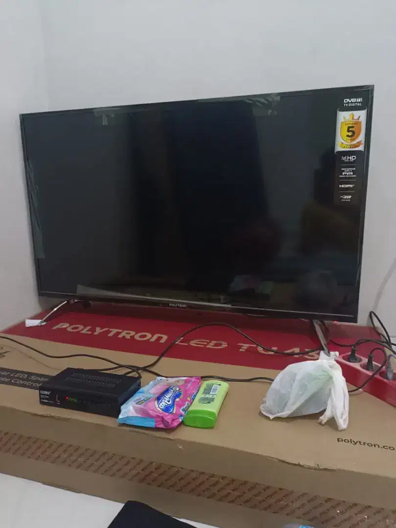 Smart TV Polytron 43