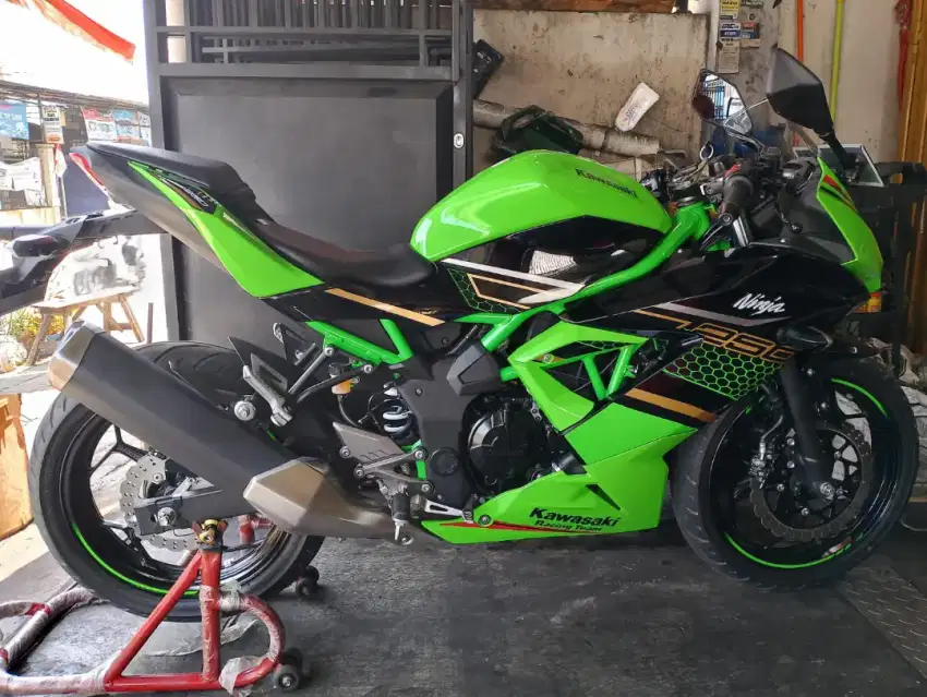 Ninja 250 sl KRT 2020 istimewa