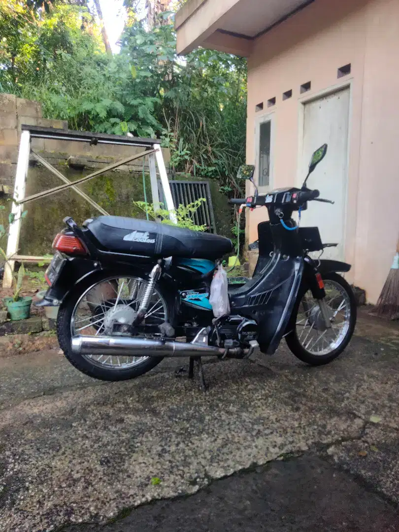 Bismillahirrahmanirrahim di jual Suzuki bravo 2001