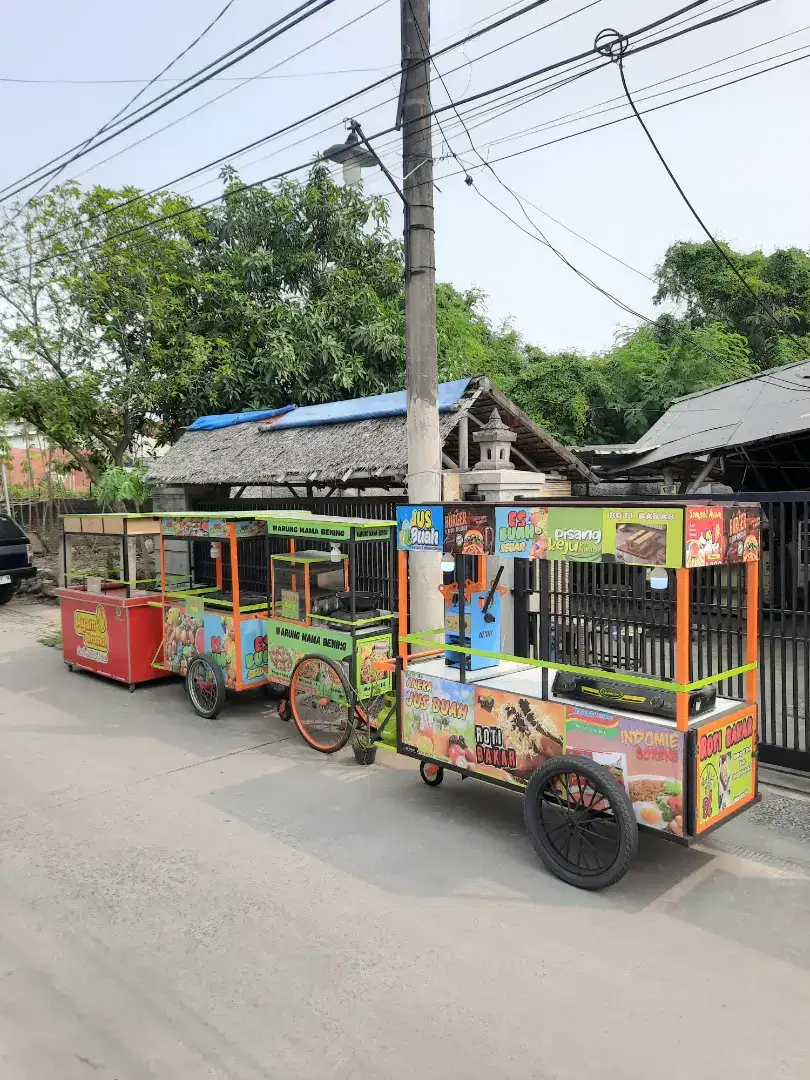 gerobak es buah-buahan/ gorengan/ ayam goreng-bakar/ kopi-indomie/DLL