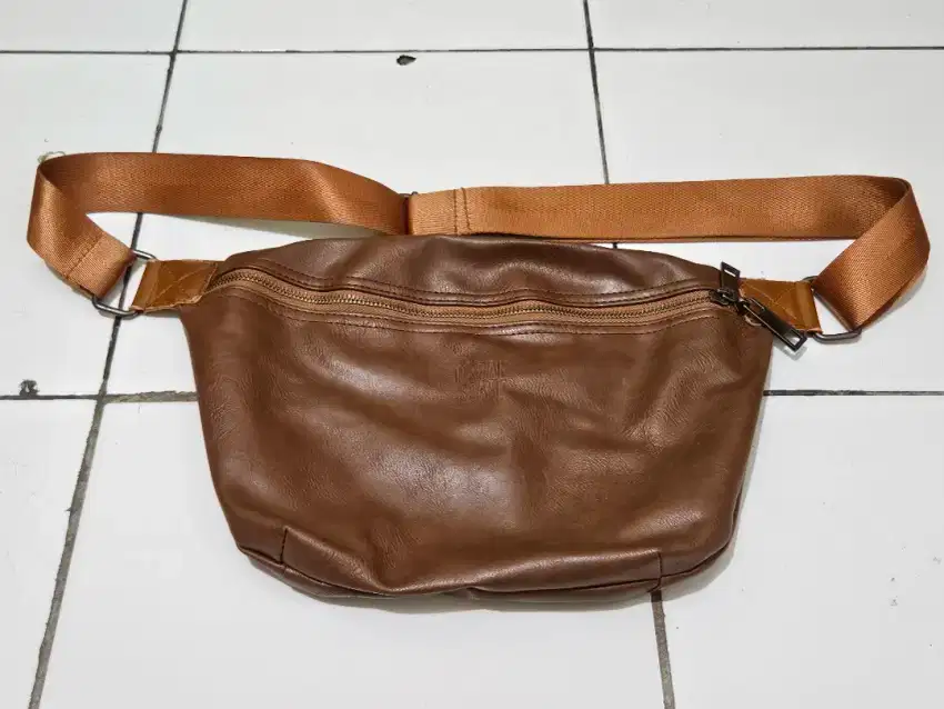 Tas Waist bag Urban State Kulit Coklat Camel