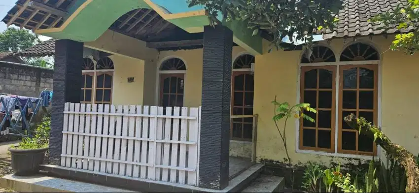 Dijual Tanah dan Bangunan