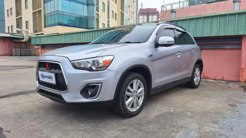 TDP 19Jt Mitsubishi Outlander Sport 2.0 PX Bensin-AT 2015 Abu /