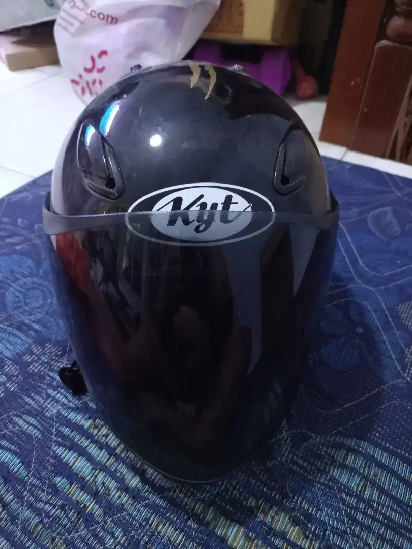 Helm KYT DJ Maru Glossy XL