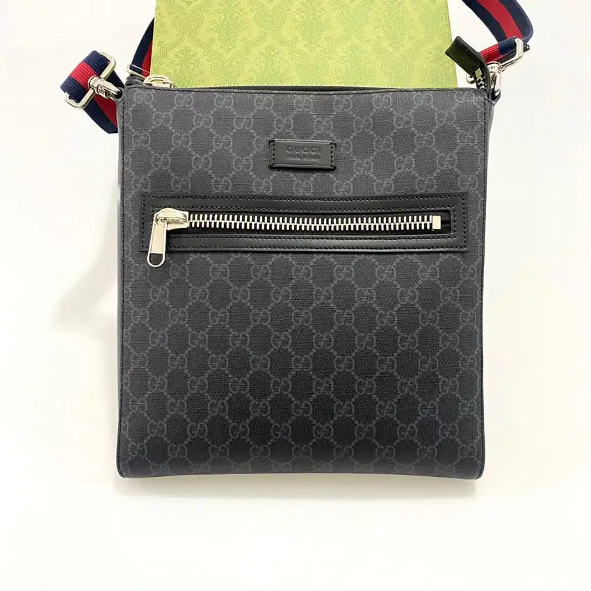 Gg Messenger Sling Bag