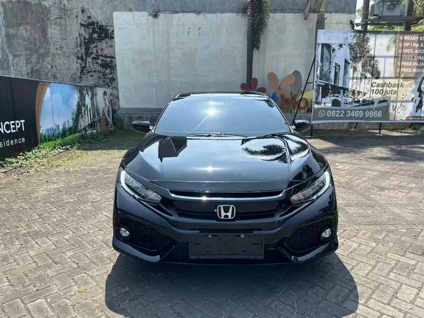 Civic 1.5 turbo hatchback 2019 odo 60rb