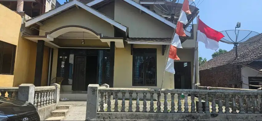 Dijual tanah dan bangunan. Lokasi Kliteran Grabag Magelang