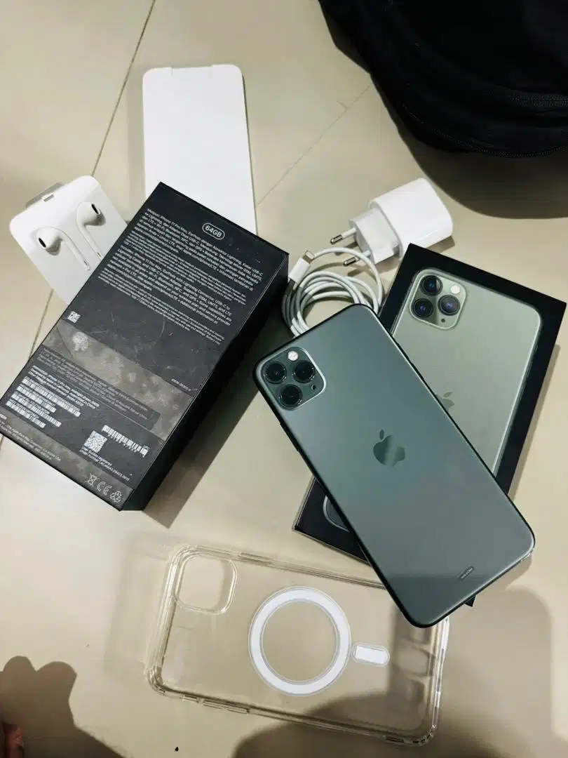 iphone 11 pro max 64 IBOX seperti baru