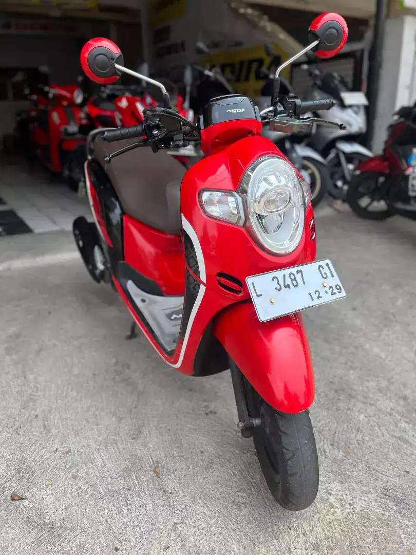 SCOOPY 2019 UM 700 SAS JL BARATAJAYA 19 NO 5