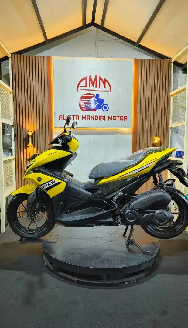 Cash/Kredit Yamaha Aerox 155 Tahun 2017