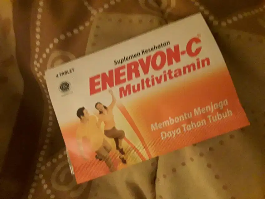 ( Jual .. CEPAT.. !! ) : Enervon C Sachet (@ 4 tablet)