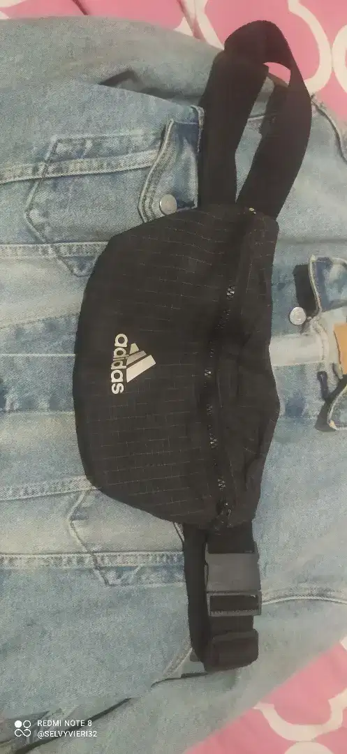 Preloved waistbag Adidas original