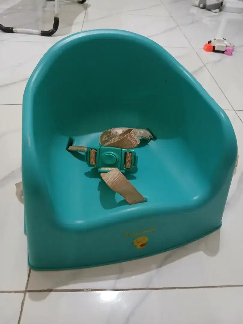 Kursi bayi baby chair