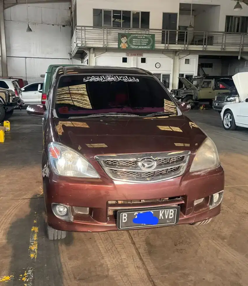 Daihatsu Xenia Xi Deluxe 1.3 tahun 2010