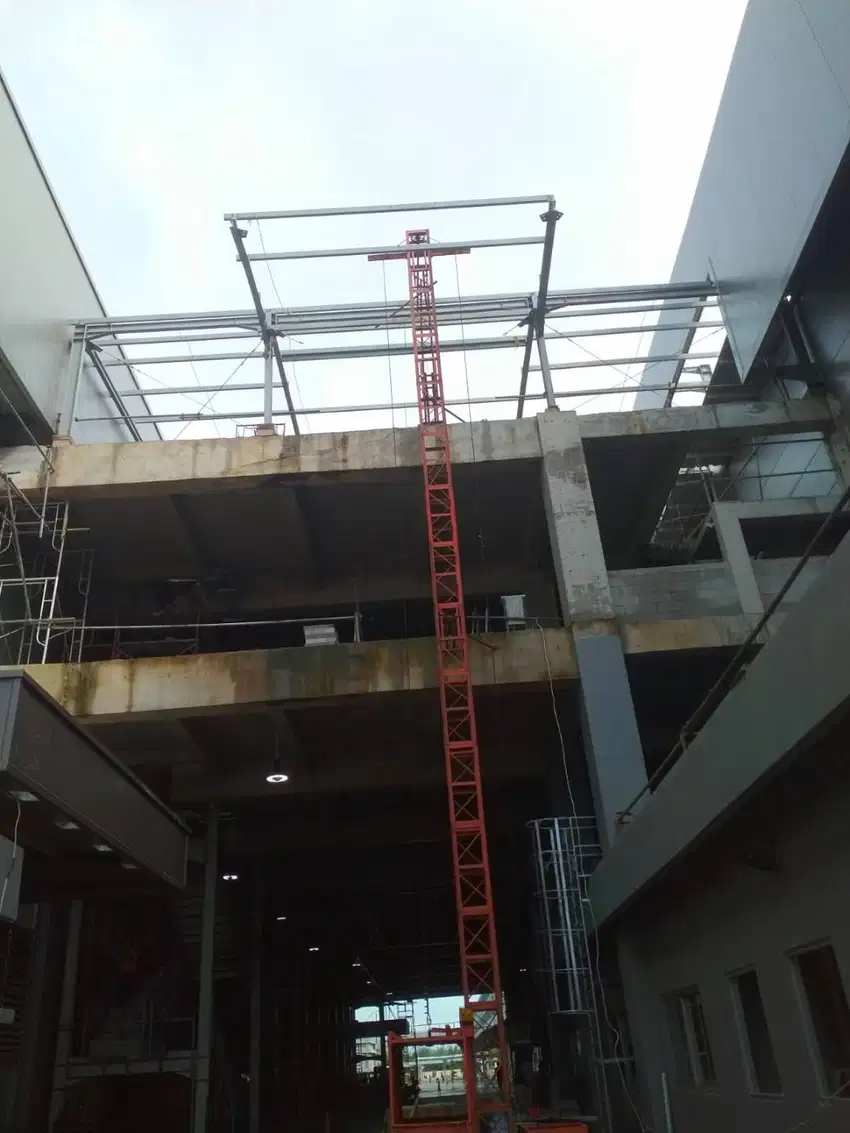 Lift Barang / Lift Material / Hoist Proyek Sewa Rental Kota Lampung