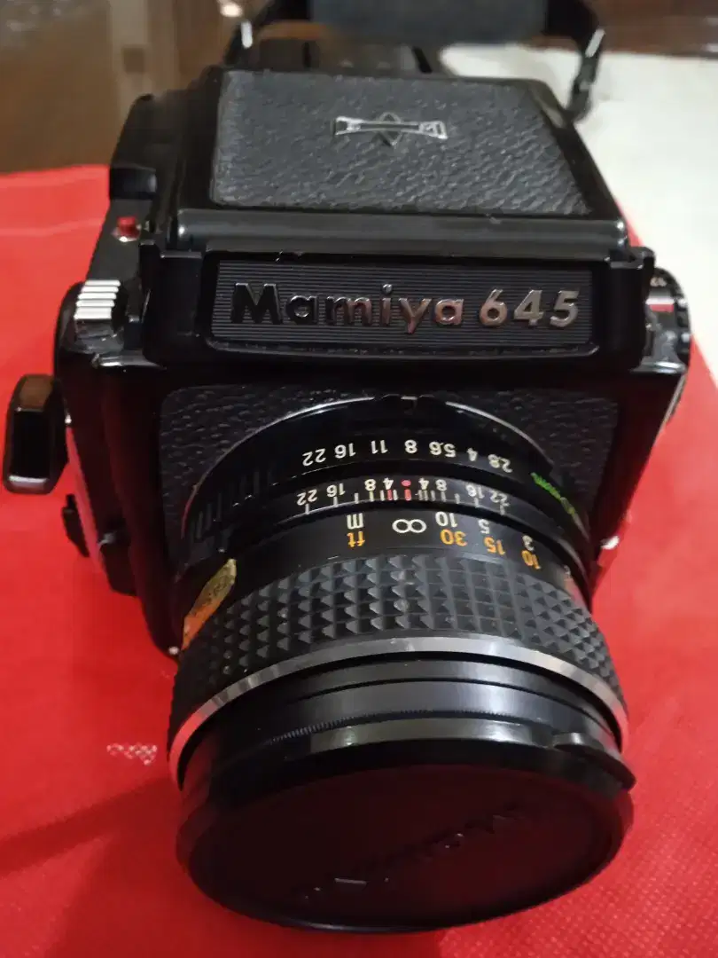 Kamera Analog Mamiya M645 1000s