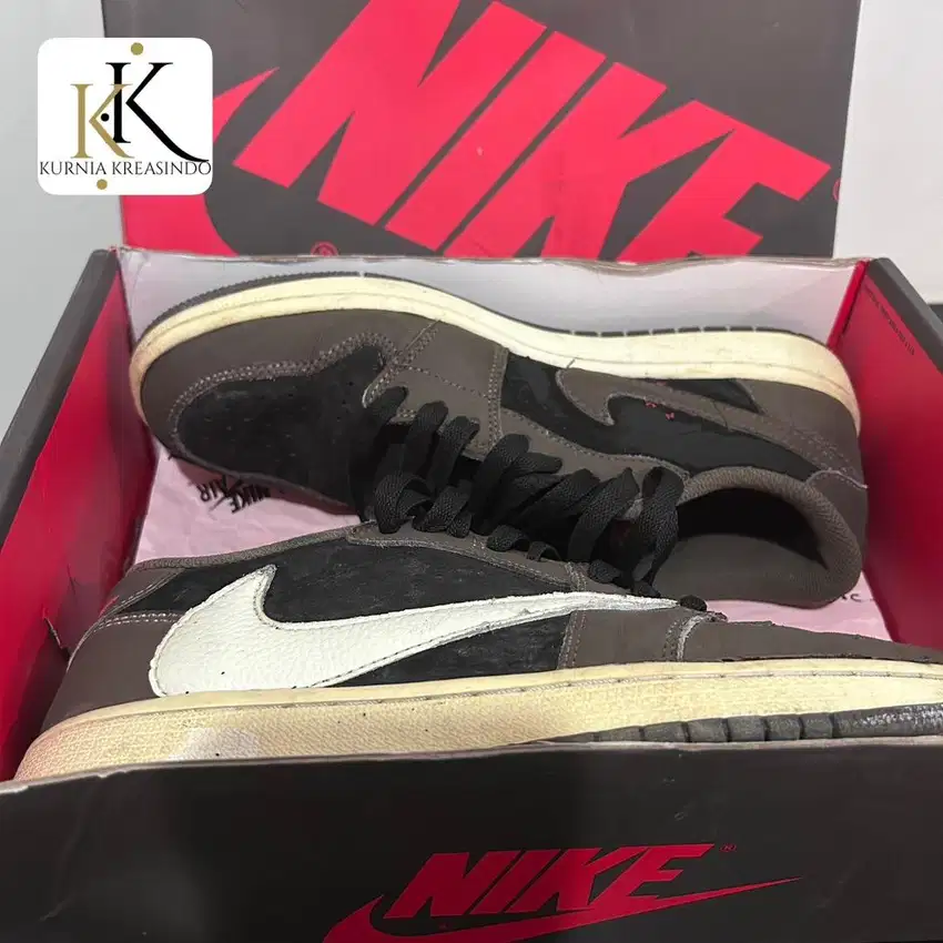 Nike Jordan 1 Low Travis Scott Mocca