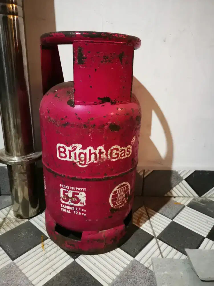 Tabung gas bright pink kosong