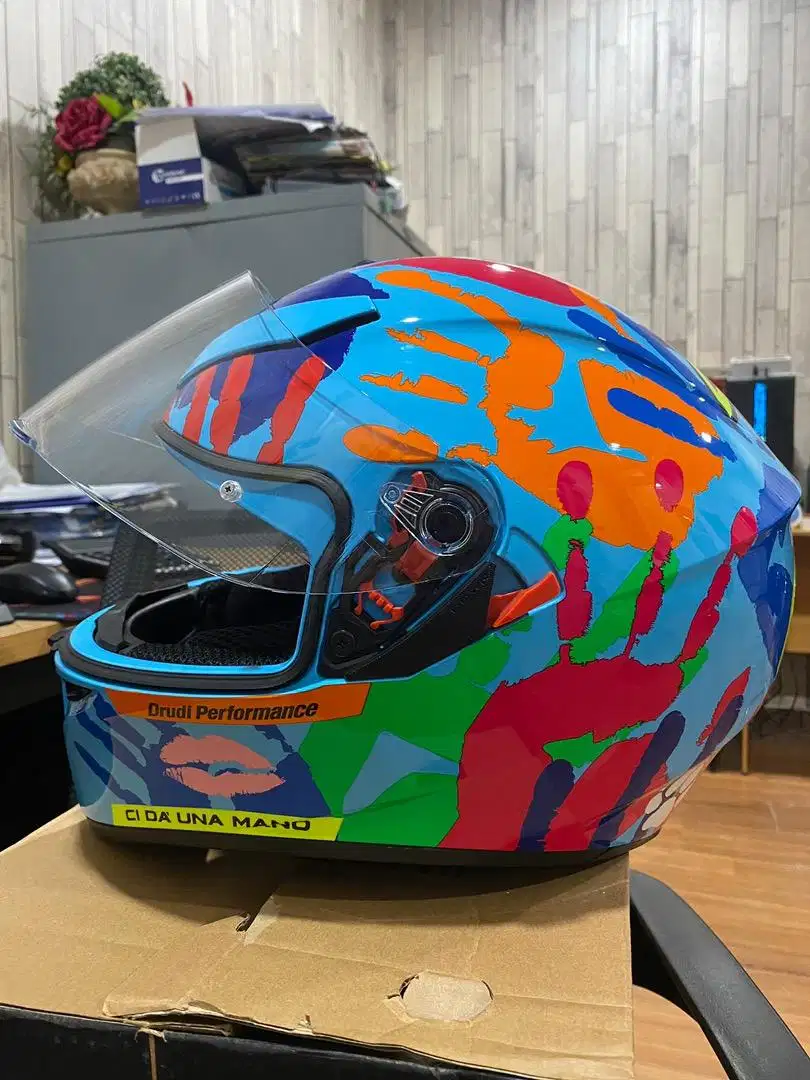 Helm agv like new