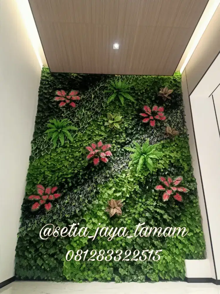 VERTICAL GARDEN ARTIFICIAL