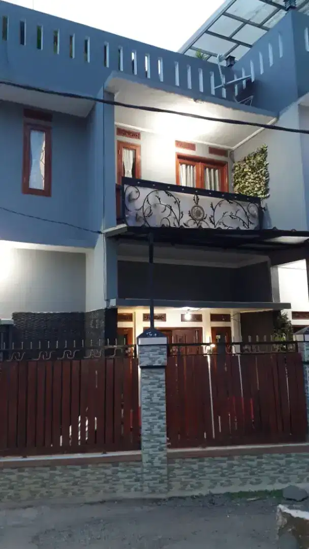 Dijual Cepat Rumah minimalis 3 lantai