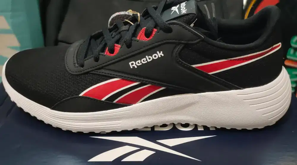 Reebok Lite 4 Black Vector Red White