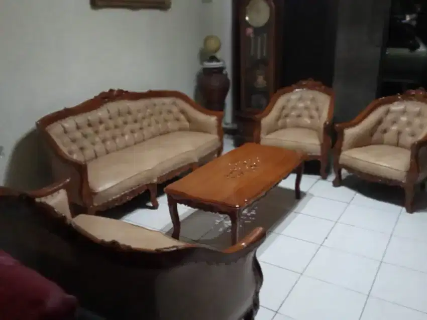 Tukang service sofa melayani ganti kulit&kain