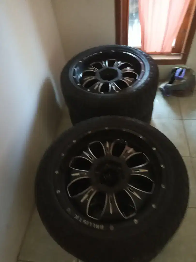 BU Velg Balistik Fortuner Pajero R20