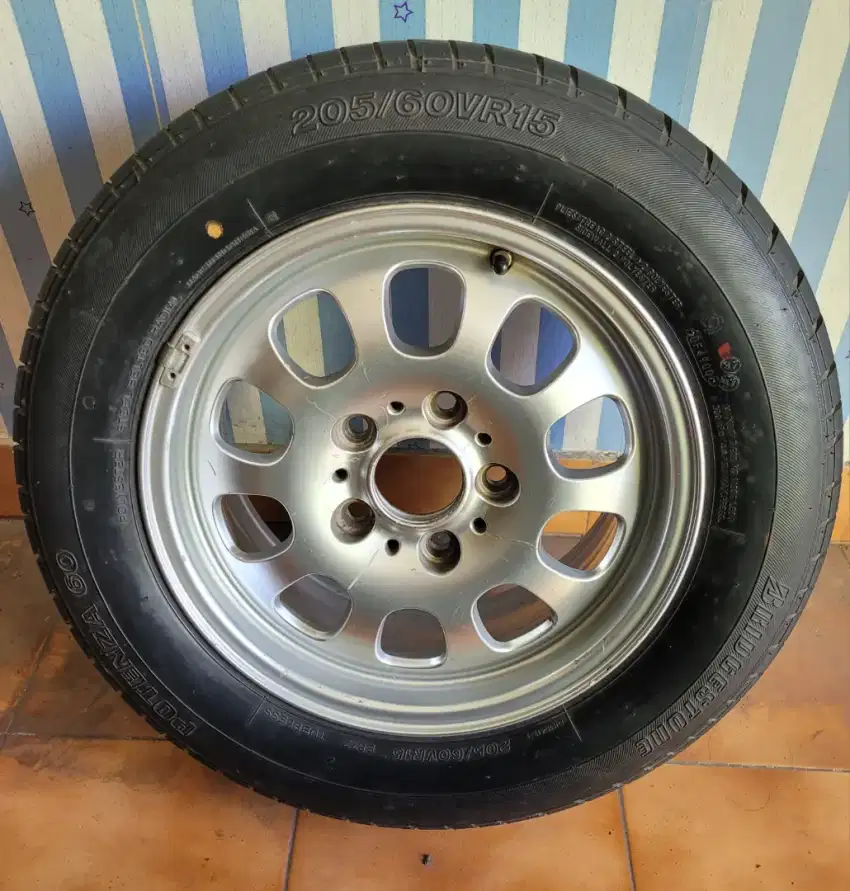 Dijual Ban Serep BMW E46 Velg Ring 15