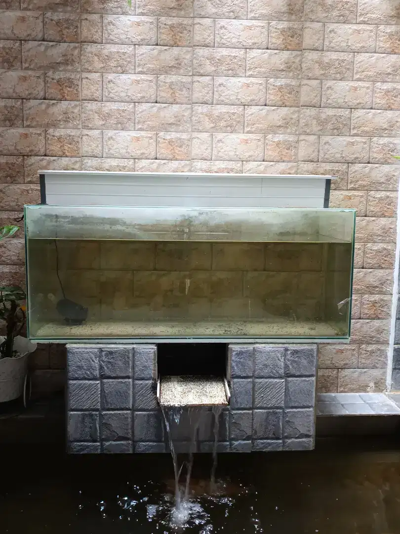 Dijual Aquarium bekas