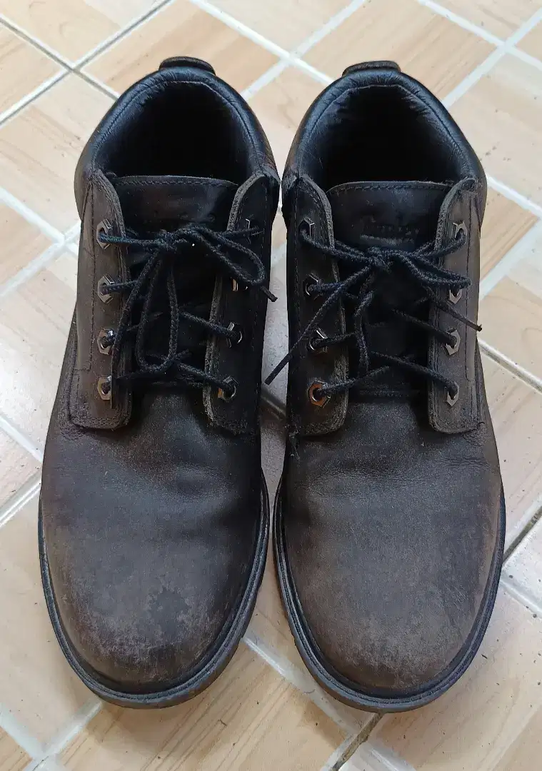 Dijual Serius!!! Sepatu Kulit Timberland, Sz 41.5