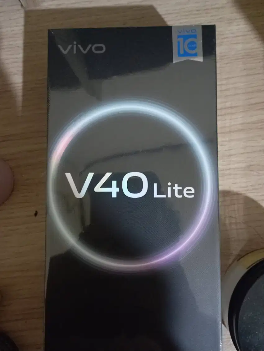 Vivo v40 lite 8/128