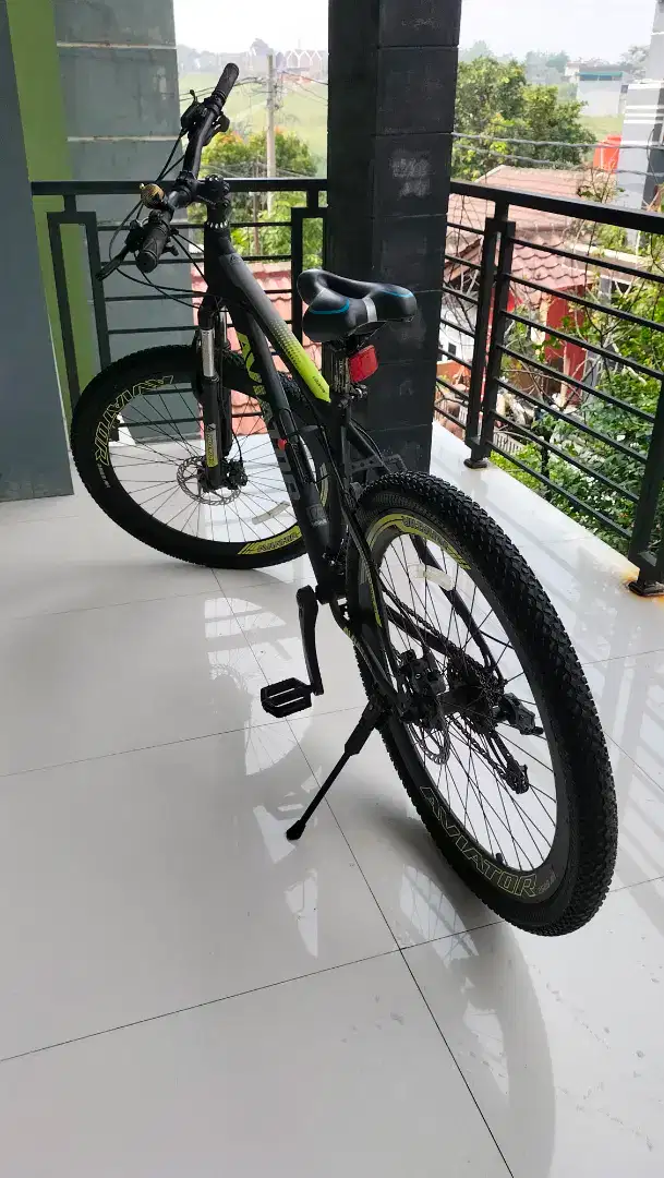 Sepeda Gunung MTB Aviator 2689 AH