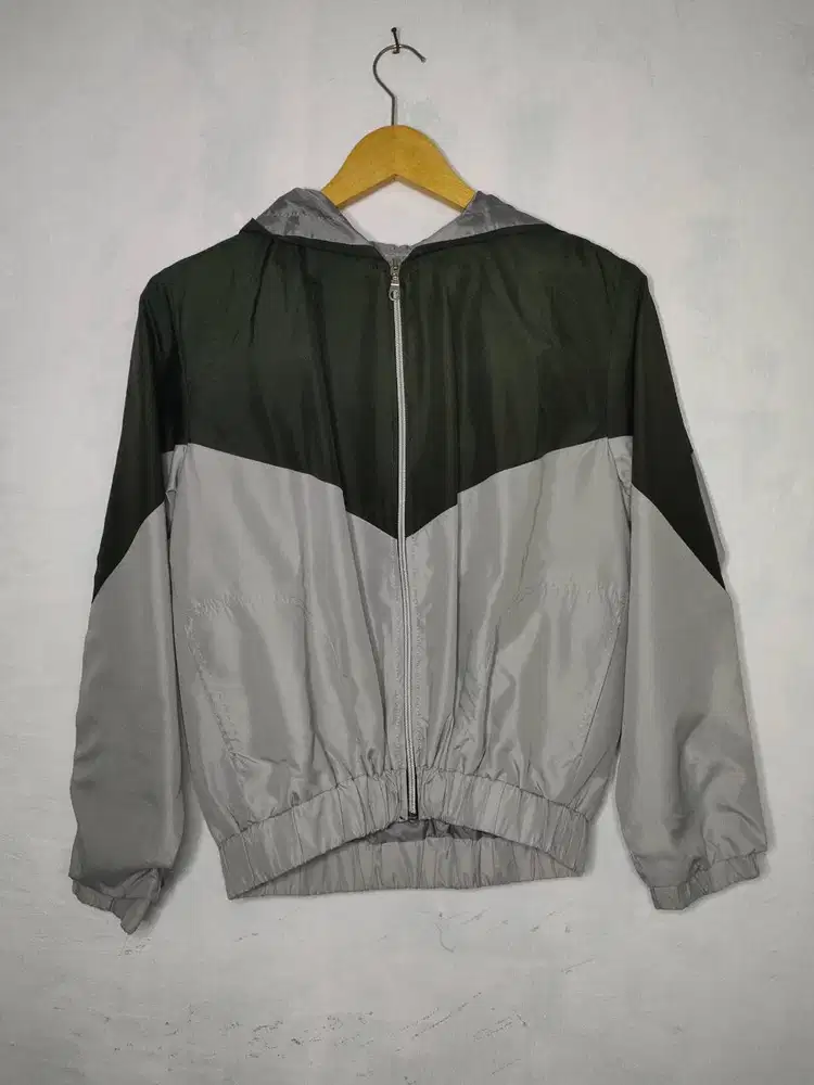 Jaket Wanita Parasut Murah