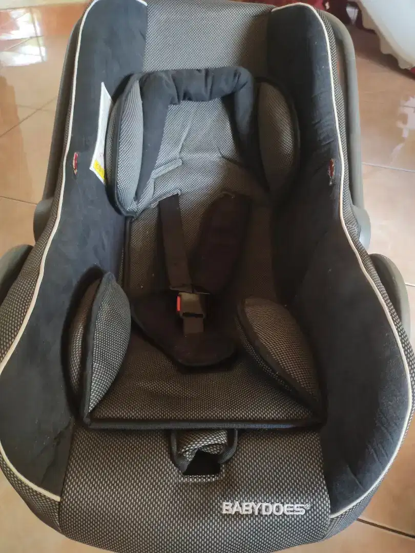 Car seat bayi/anak