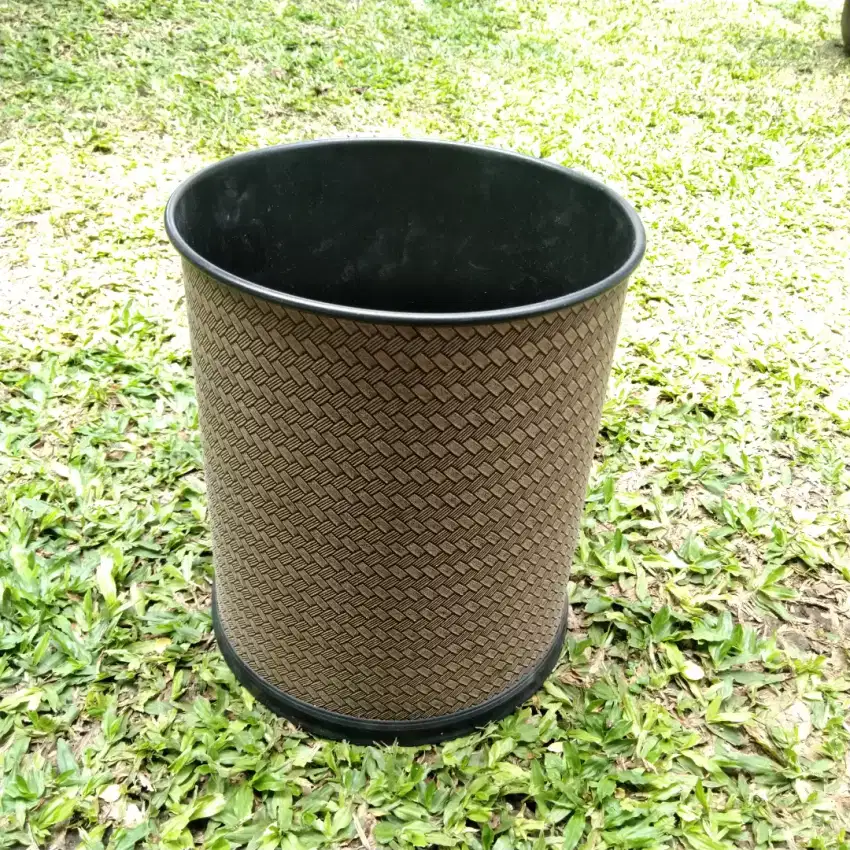 Tempat sanpah besi unik standar hotel
