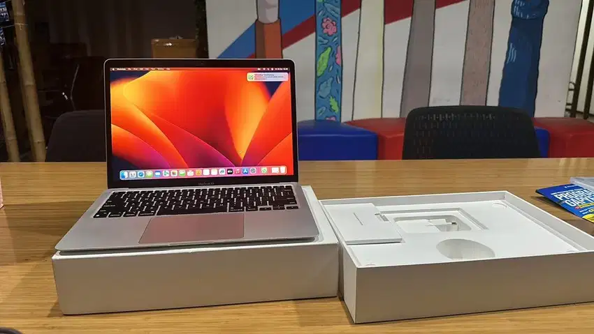 Macbook Air M1 Mulus