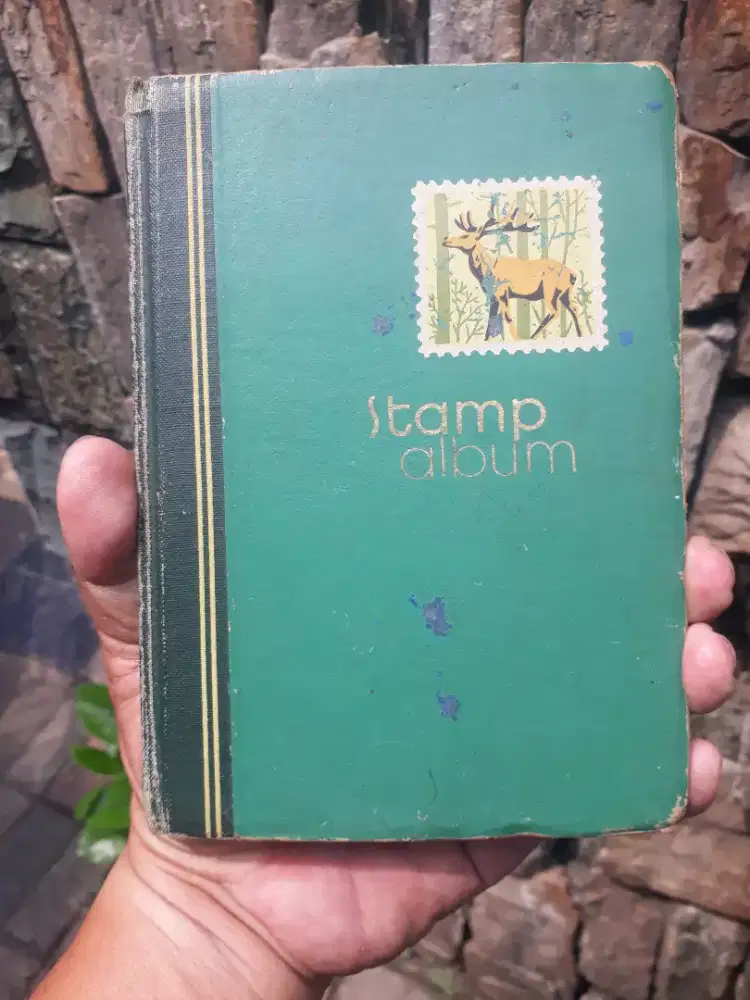 Antik vintage jadul lawas koleksi perangko jadul 1 buku full terisi
