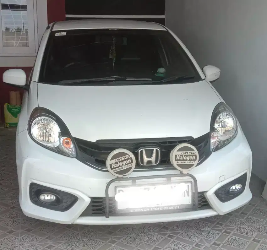 Honda Brio E Satya 2017