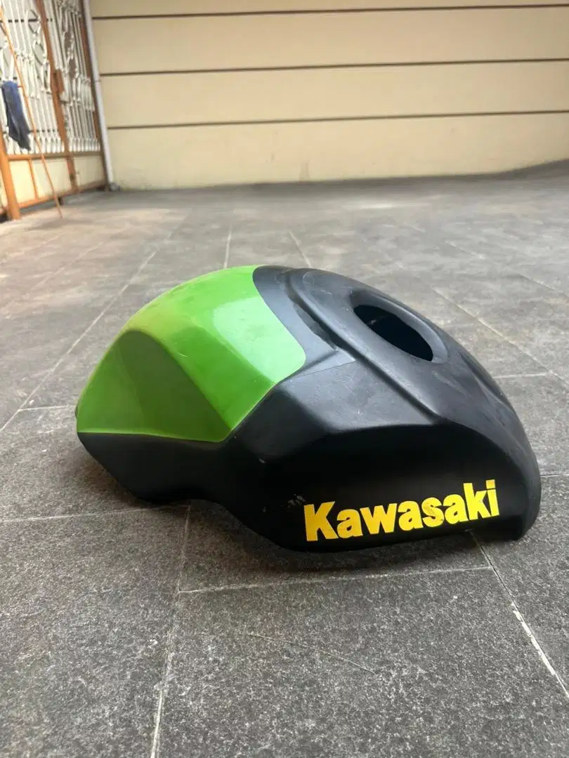 cover tank ninja 250fi