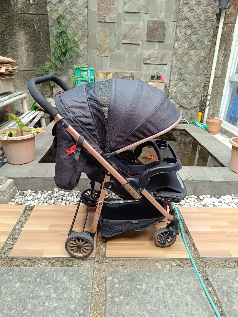 Stroller Pliko Falcon 390