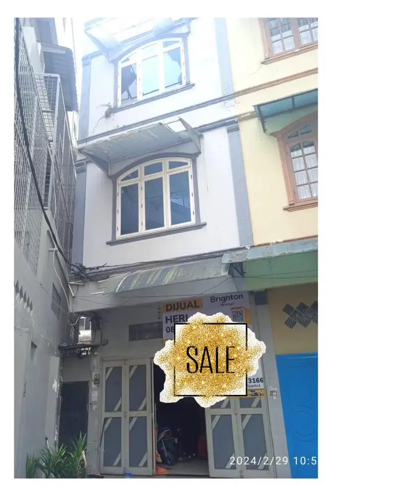 Di jual cepat rumah ruko lokasi startegis dekat Bolu meranti