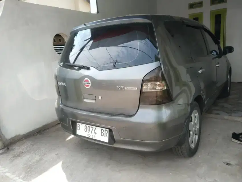 Nissan grand Livina XR matic 2008