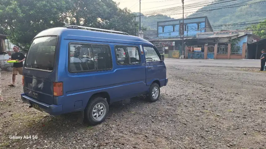 Suzuki Carry ST 100